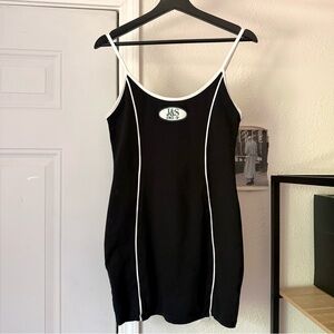 JAGGER &‎ STONE black and white striped logo sleeveless mini dress